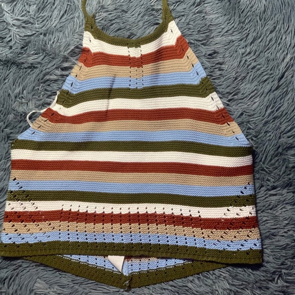 Shirt - Picture 2 of 2